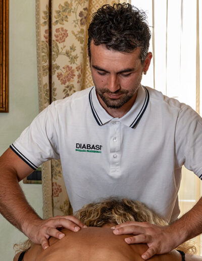 Massaggiatore Montefano (MC) Massaggi DIABASI®